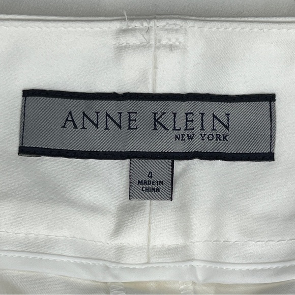 NEW Anne Klein White Sateen Straight Leg Pants Neutral Coastal Size 4 - Picture 6 of 10